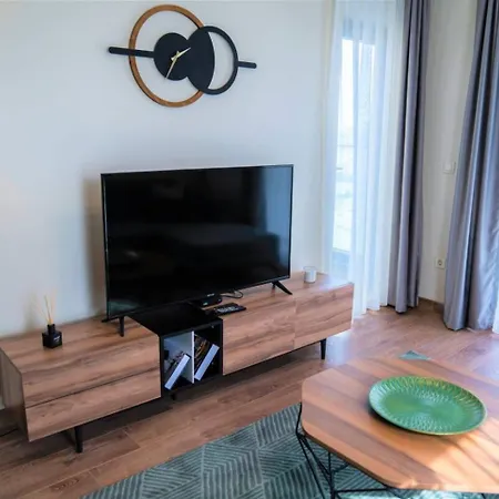דירה Charming And Cozy 1-bedroom Explore The