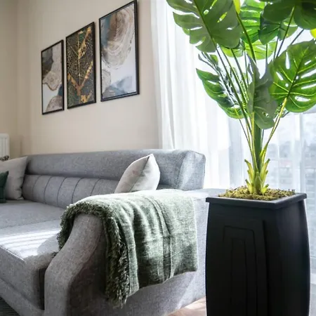 דירה Charming And Cozy 1-bedroom Explore The