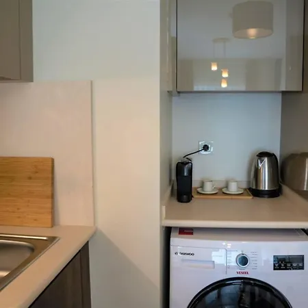 Charming And Cozy 1-bedroom Explore The Istanboel