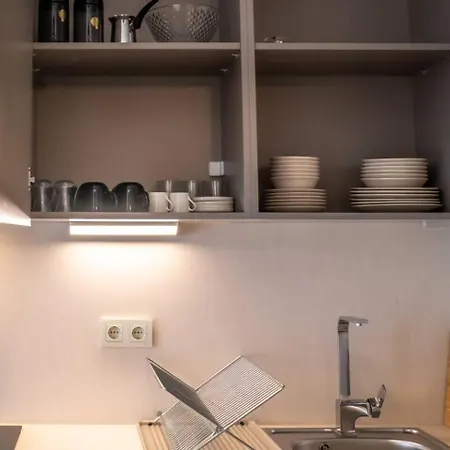 Charming And Cozy 1-bedroom Explore The *